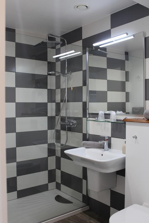 Hypnos Hotel هيسدين المظهر الخارجي الصورة